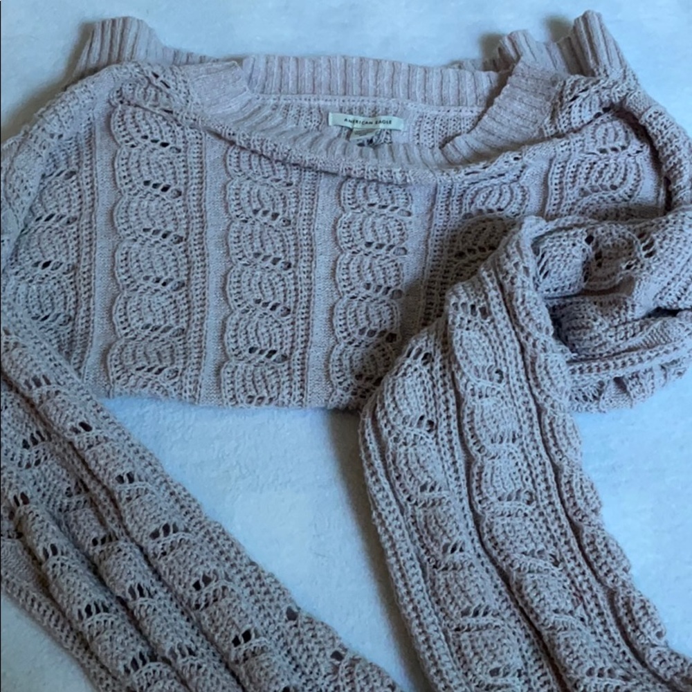 AMERICAN EAGLE blush pink knit sweater